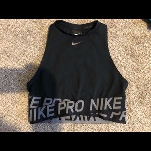 Nike Pro Intertwist crop top/bra size M